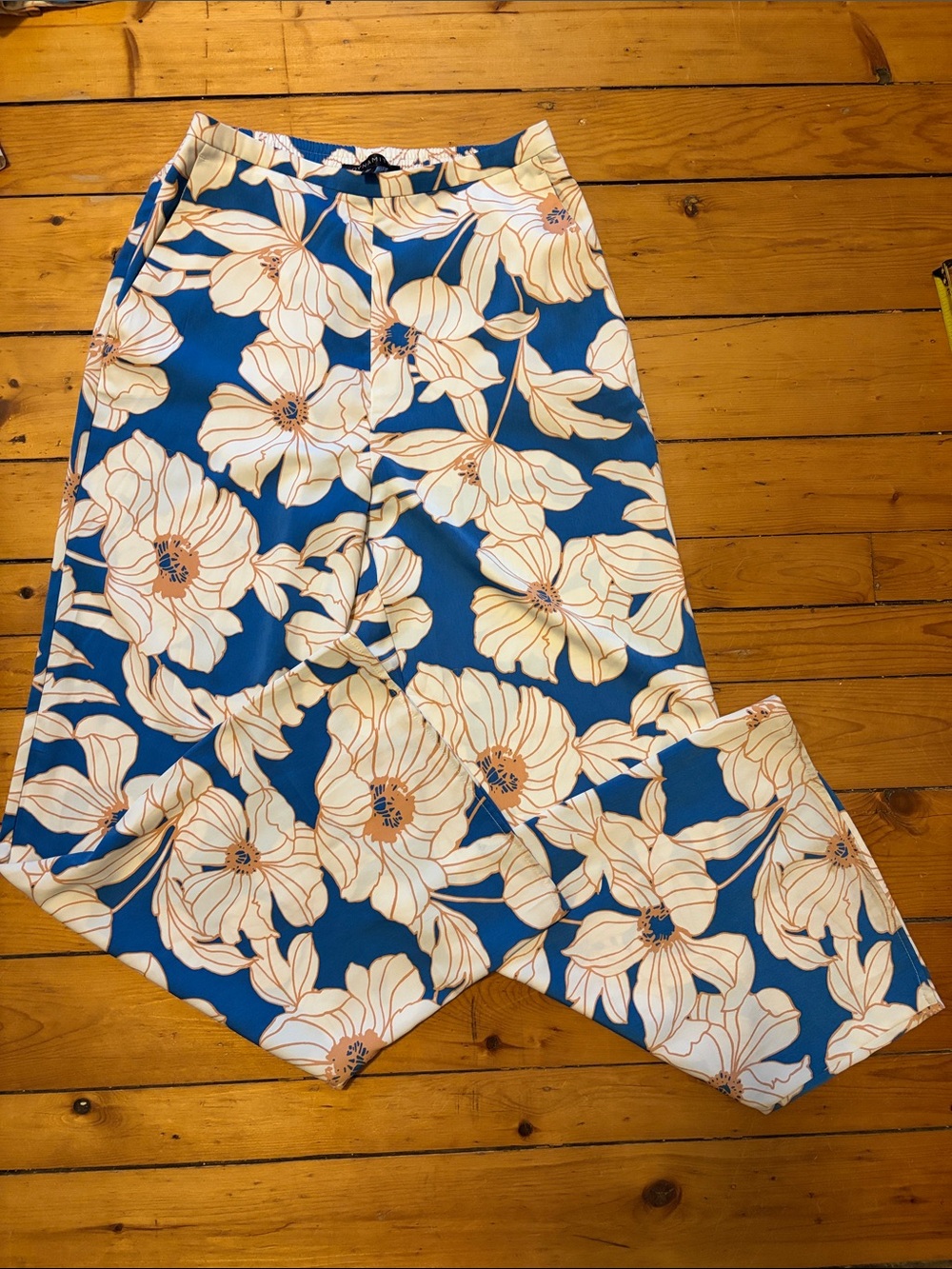 Dynamite Blue Floral Wide-Leg Pants